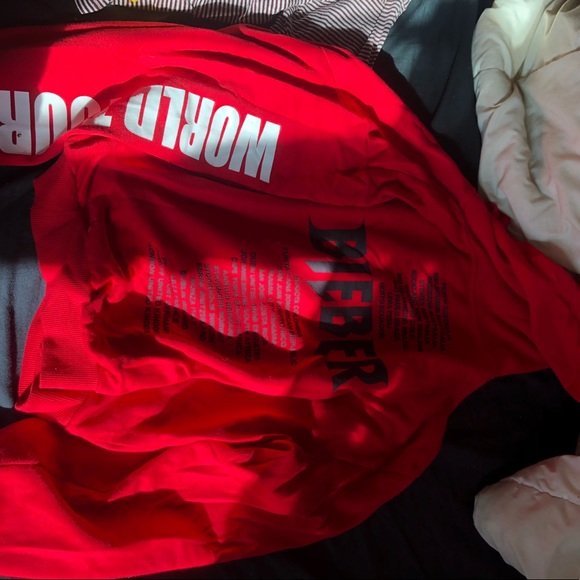 H&M Tops - PURPOSE TOUR HOODIE